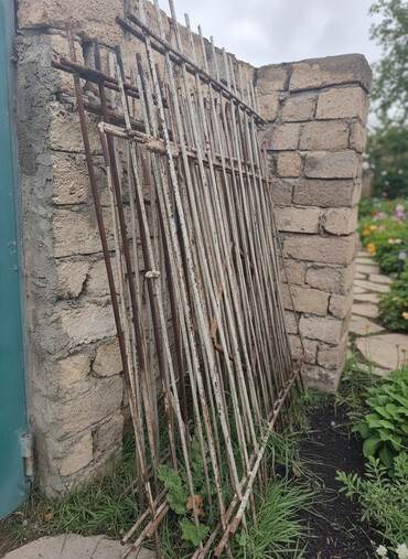 Barmaqlıqlar: Metal barmaqlıqlar – dəmir məhəccər panelləri - Material: polad — 1