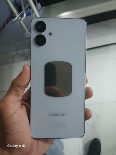 3 kameralı videoregistrator: Samsung Galaxy A06, 128 GB, Barmaq izi
