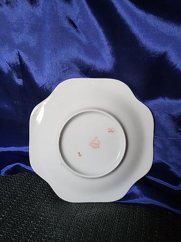 Ostali antikviteti: Desertni tanjiri Jugoporcelan Titov Veles iz 70ih.god. Jugoporcelan — 10
