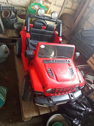 uşaq maşınları ucuz: Uşaq elektrik maşını – off-road üslubunda, qırmızı korpus tam ideal — 3