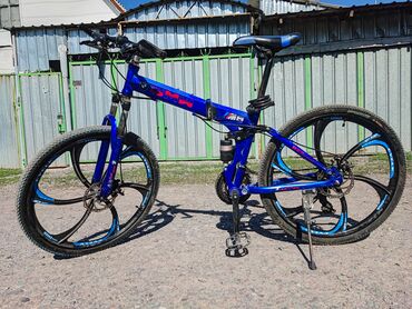 детский велосипед zippy: Продаётся скоростной велосипед размер колёс 26 на титановых черных