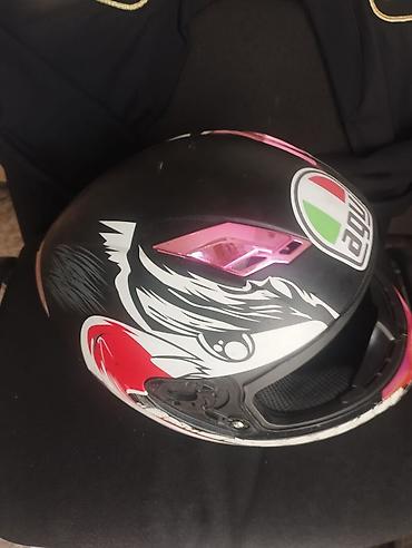 moped matoru: AGV K1 Full Face kask - Sport üslubda, qara və çəhrayı rəngli moto — 3
