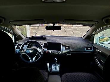 volvo 340: Honda Civic: 2009 г., 1.3 л, Автомат, Бензин, Седан — 5