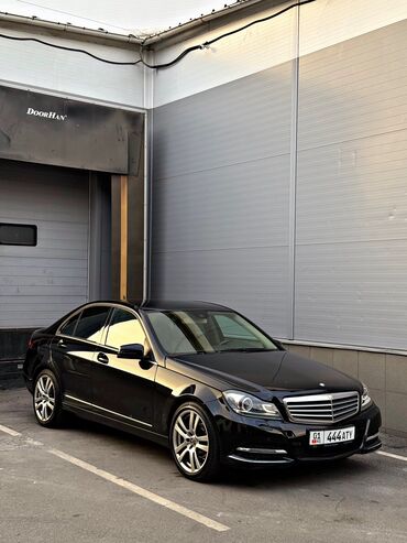 для мерседеса: Mercedes-Benz C-Class: 2011 г., 1.8 л, Типтроник, Бензин, Седан