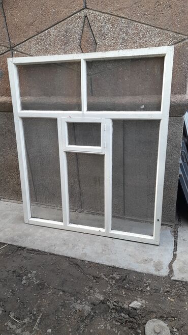 ремонт пвх окон: Деревянное окно, цвет - Белый, Б/у, 142 *122, Самовывоз