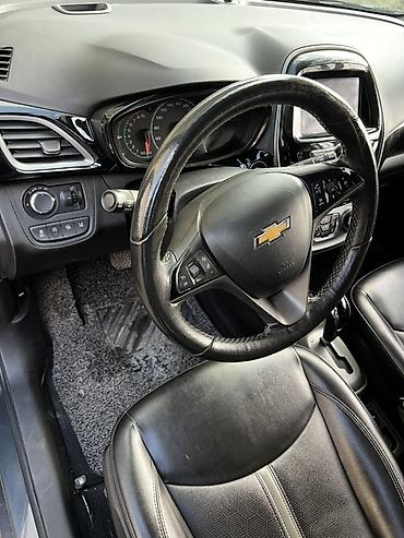 Chevrolet: Chevrolet Spark: 2018 г., 1 л, Автомат, Бензин, Хэтчбэк — 2