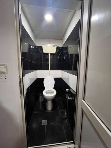 Həyət evləri və villaların satışı: 6 otaqlı, 150 kv. m, Orta təmir — 11