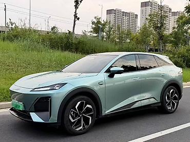 Changan : 2024 г., 1.5 л, Автомат, Электромобиль, Лифтбек