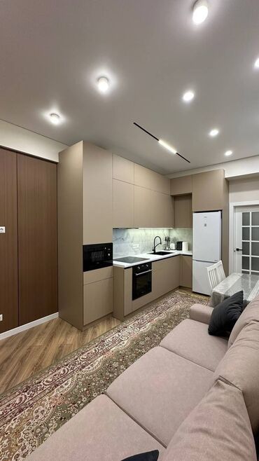 Продажа квартир: 3 комнаты, 74 м², Элитка, 4 этаж, Дизайнерский ремонт