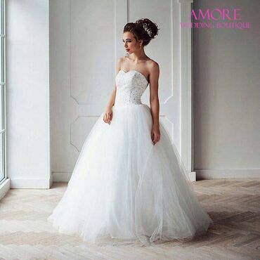 uzun toy donlari: Свадебное платье «VERACE» Amore Wedding Boutique – интернет-магазин