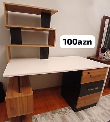 Həm yazı həm kompüter masası kimi istifade edilir 100 azn unvan: Bine lalafo.az -da Həm yazı həm kompüter masası kimi istifade edilir 100 azn unvan: Bine