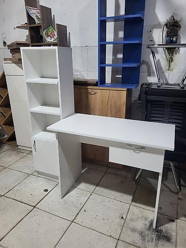 Mebel: Düz masa, Stulsuz, Polkalı, Siyirməli, MDF — 2