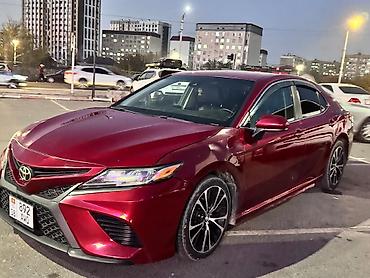 windom 2003: Toyota Camry: 2017 г., 2.5 л, Автомат, Бензин, Седан — 2