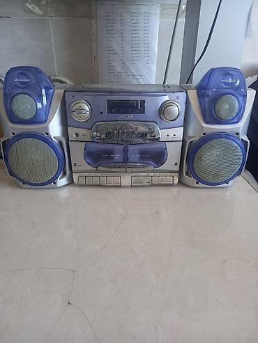 cd calar: Daichi mini audio mərkəzi – ikili akustik sistemli kompakt “hi‑fi” — 1