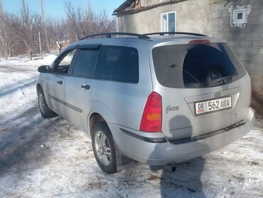 Ford: Ford Focus: 2003 г., 1.6 л, Механика, Бензин, Универсал