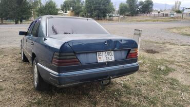 посадка машины: Mercedes-Benz W124: 1993 г., 3 л, Автомат, Дизель, Седан