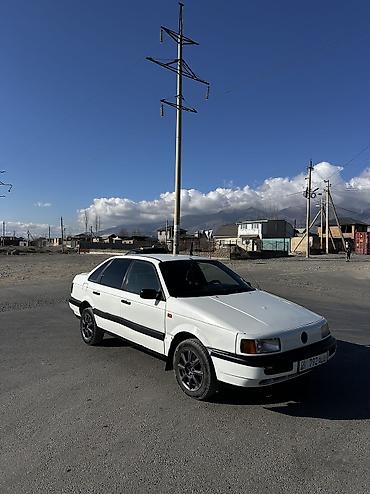 Volkswagen: Volkswagen Passat: 1991 г., 1.8 л, Механика, Бензин, Седан — 7