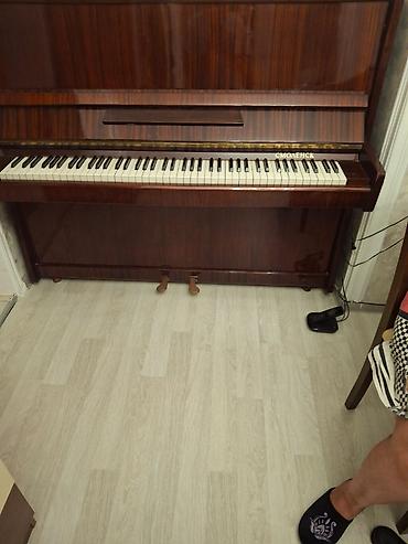 Upright pianino – “Smolensk” modeli - Növ: akustik upright pianino -