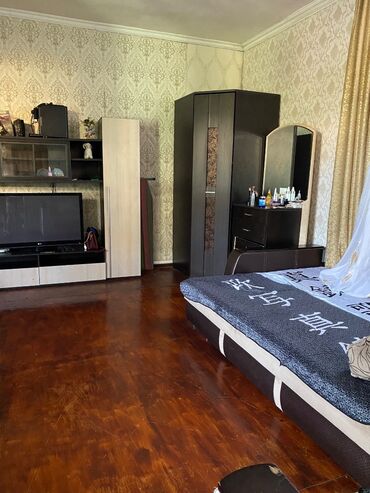 Günlük kirayə evlər: Heyeti olan evdi. Men sahibiyem. Maklerler narahat elemesin, özüm