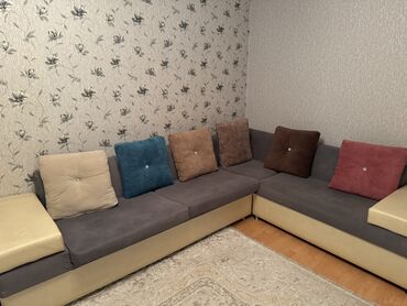 acilan divan: Künc divan, İşlənmiş, Açılan, Bazasız, Parça, Ödənişli çatdırılma