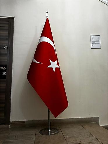 vatman kağızı olculeri: Shah bayraq ve bayraq direyi ile birlikde satilir Türkiyə bayrağı — 1
