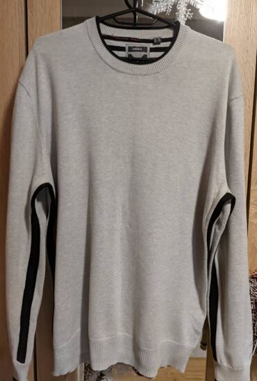 мужской костюм: На продаже мужской свитер Mexx Размер: XL/XXL Материал: 100% хлопок
