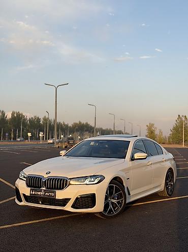 BMW 5 series: 2021 г., 2 л, Гибрид, Седан