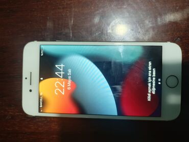 Apple iPhone: IPhone 7, 128 GB, Barmaq izi