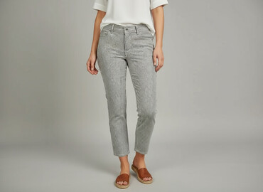 legginsy eko skóra push up: Pescara, 3/4 Trousers for women, size L (EU 40)