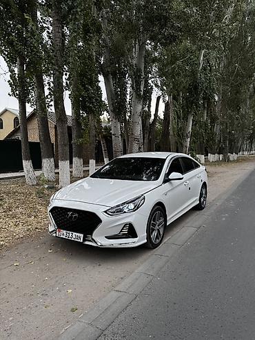 Hyundai Sonata: 2021 г., 2 л, Седан