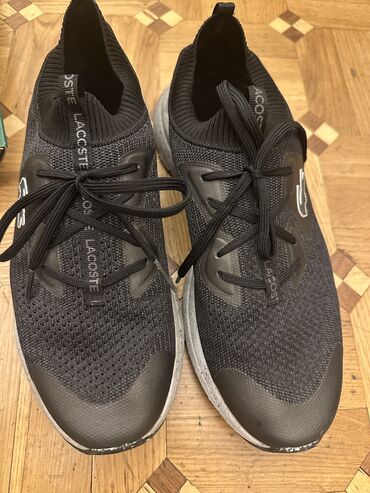 Krasofkalar və idman ayaqqabıları: Lacoste kişinin idman ayaqqabısı - Brend: Lacoste - Rəng — 8