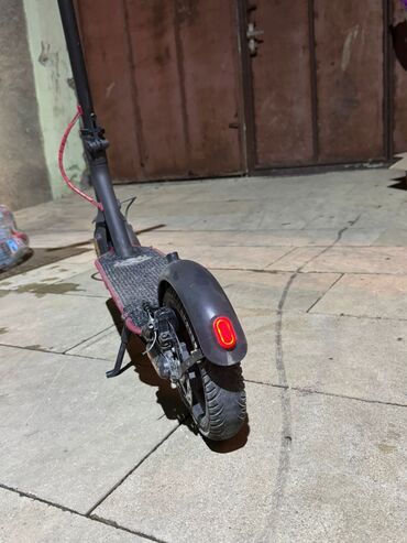 родиноведение мамбетова 2 класс рабочая тетрадь: İşlənmiş Elektrik samokat 8", 751 - 1000 Vt, 26 - 35 km/s, Ünvandan götürmə, Pulsuz çatdırılma, Ödənişli çatdırılma