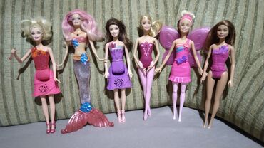 wednesday igračke: Barbike. Sve su original Matel . Cena je za svih 14 komada