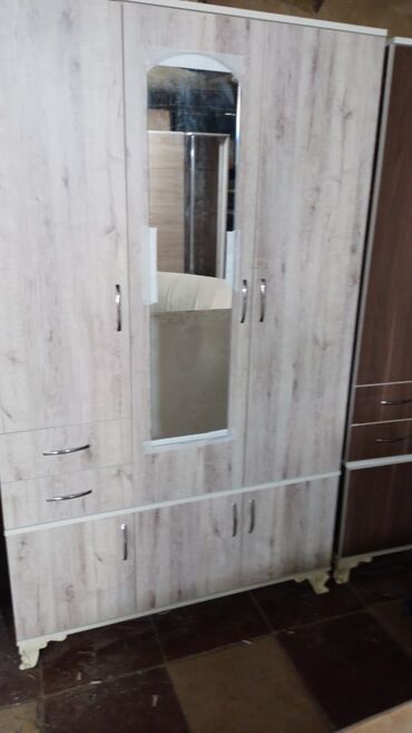 Sifarişlə dolablar: 155azn 3qapi Təzədir sifarişlə hazırlanır rəng seçimi isdeye görə — 6