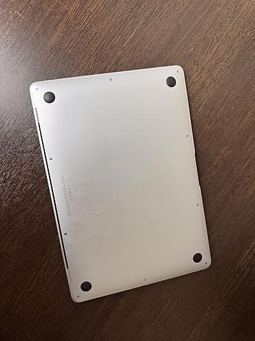 Ноутбуки Apple (MacBook): Макбук Эйр м1 16/256 гб Стоит новый аккумулятор В комплекте зарядка и — 14