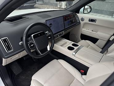 Lixiang: Lixiang L7: 2024 г., 1.5 л, Вариатор, Гибрид, Кроссовер — 7