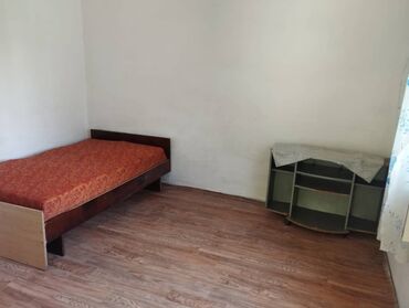 сдаю квартиру г ош: 38 м², 2 комнаты, Парковка, Забор, огорожен