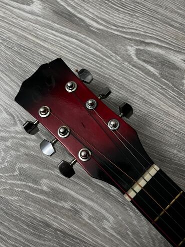 Tar: Akustik gitara, 6 sim, İşlənmiş, Pulsuz çatdırılma