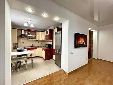 Посуточная аренда квартир: 1 комната, Банные принадлежности, Бронь, Душевая кабина — 5