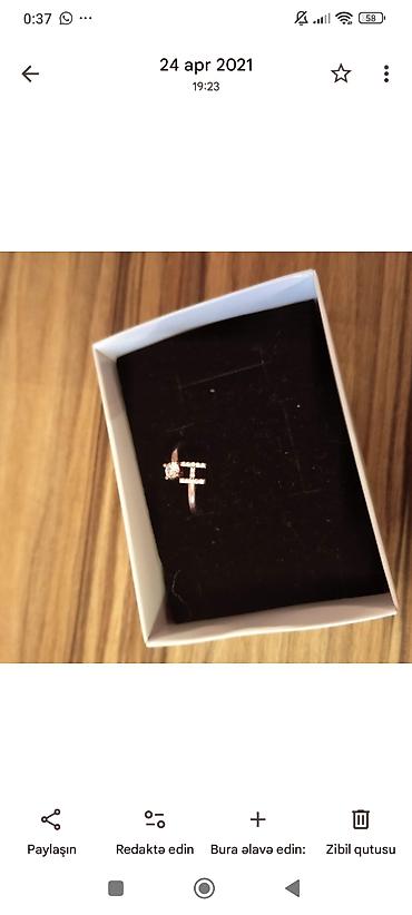 buji: Qadın aksesuar dəsti – rosegold tonlarda Tərkib: - 2 ədəd nazik — 6