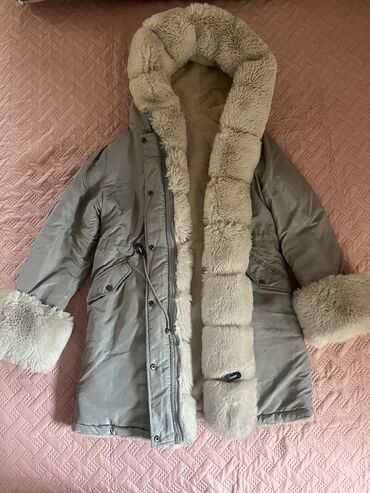 aviator jakne: M (EU 38), Single-colored, With lining, Faux fur