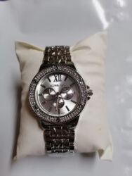 Ručni satovi: Cena:2500din
(Bez kutije) — 10