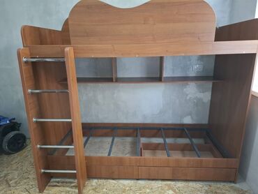 бортики для детской кровати: Балдар үчүн эки ярустуу, Колдонулган, ЛДСП, түсү - Күрөң