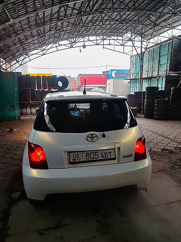 Toyota: Toyota ist: 2003 г., 1.5 л, Автомат, Бензин, Хэтчбэк — 2