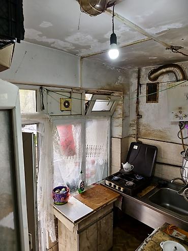 köhnə binalar: Bakı, 8-ci kilometr, 1 otaqlı, Köhnə tikili, m. Xalqlar Dostluğu, 12 kv. m — 3