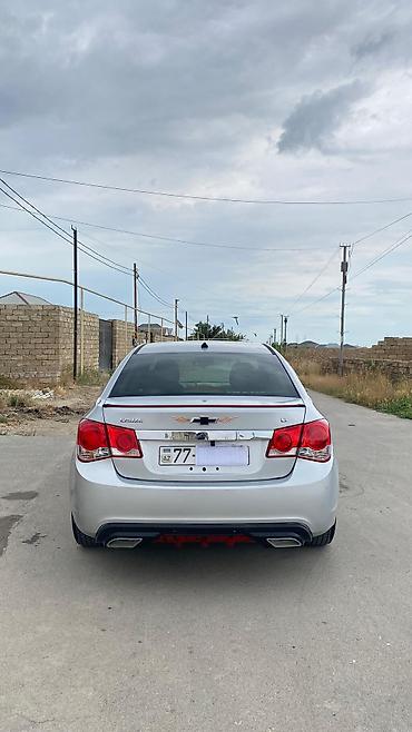 Chevrolet: Chevrolet Cruze: 1.4 l | 2014 il 250250 km Sedan — 6