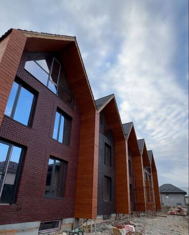 продам дом покровка: Таунхаус, 240 м², 5 комнат, Собственник, ПСО (под самоотделку)