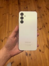 samsung köhnə model: Samsung Galaxy A25, 256 GB, rəng - Ağ, Zəmanət, Kredit, Qırıq