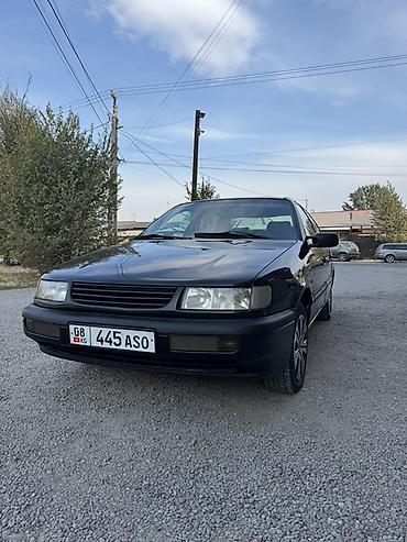 карадар: Volkswagen Passat: 1994 г., 1.8 л, Седан — 2