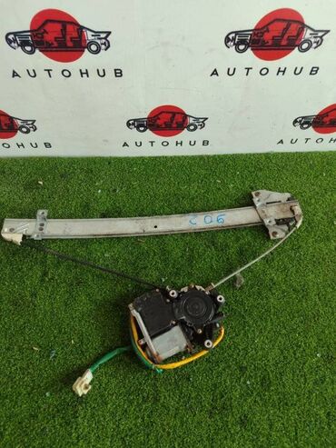 купить боковое стекло на спринтер: Стеклоподъемник Mitsubishi Chariot N84W 2.4 2001 (б/у)